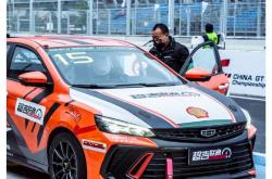 英雄联盟总决赛门票-赛车总决赛即将打响，冠军归属成谜