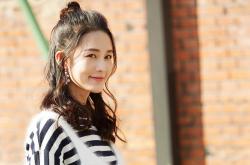 英雄联盟总决赛直播-金色子弹，努涅斯那粒改写欧洲足球之夜的倒钩