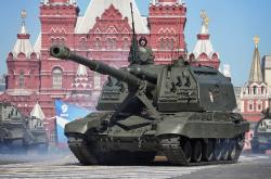 LOL赛事-从雷恩到潘帕斯，唯一穿越两大洲的节奏魔法师，赖斯在年度焦点之战中完成闭环