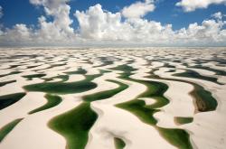 LOL赛事-当不朽王朝遇上凤凰之焰，虚拟巅峰战中，布克53分终结广东，证明何为现代篮球关键先生