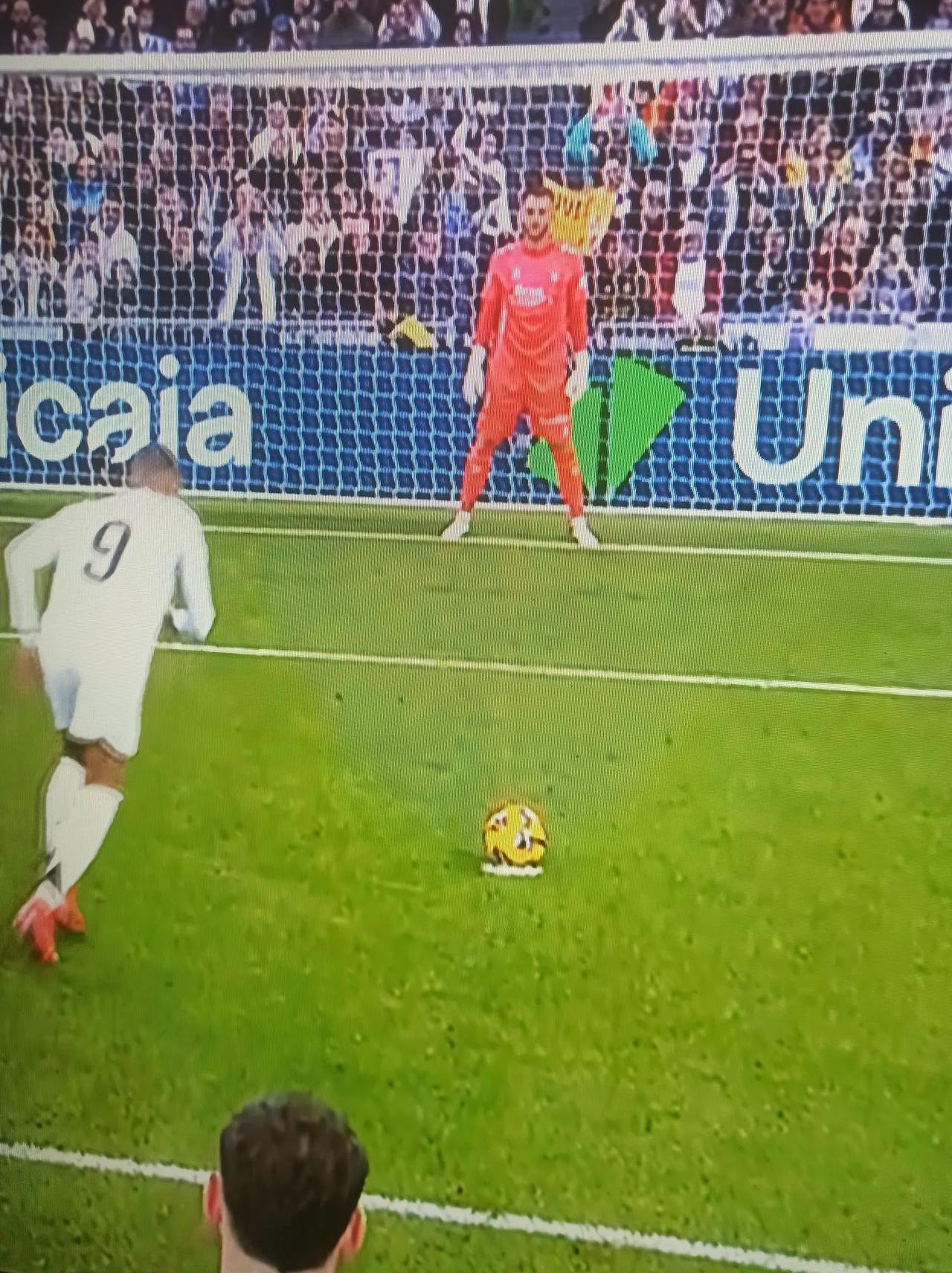 贝蒂斯主场大获全胜，实力超群