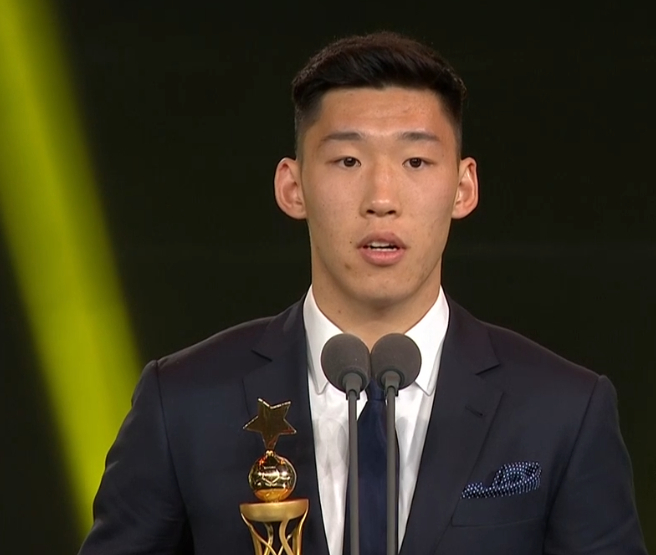 建业战平,斩获珍贵一分! 建业战平,斩获珍贵一分!