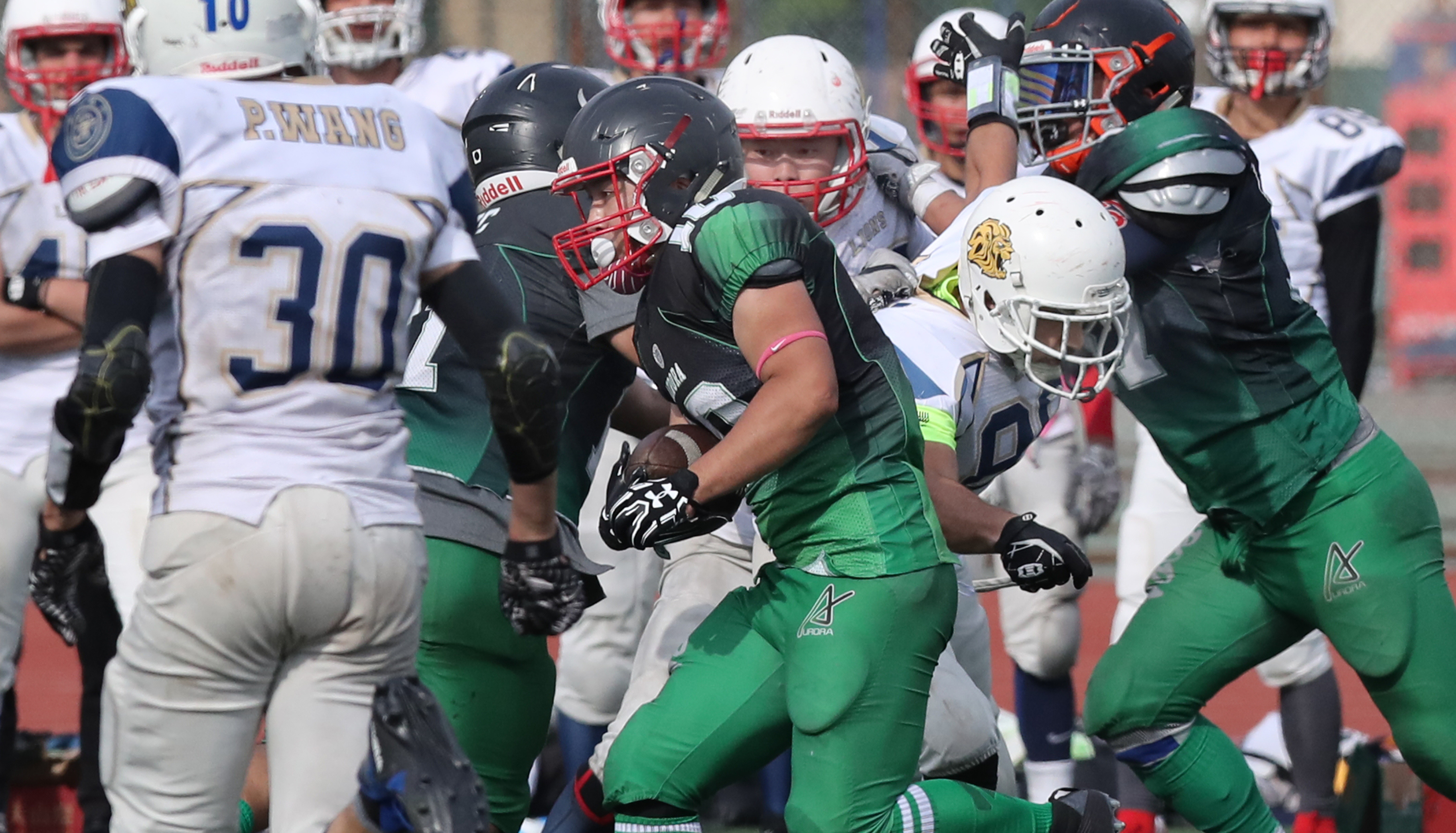 橄榄球总决赛即将打响，冠军归属成谜的简单介绍