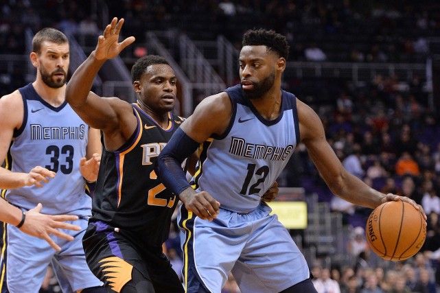 吉林队轻取公牛,字母哥扛起全队 吉林队轻取公牛,字母哥扛起全队