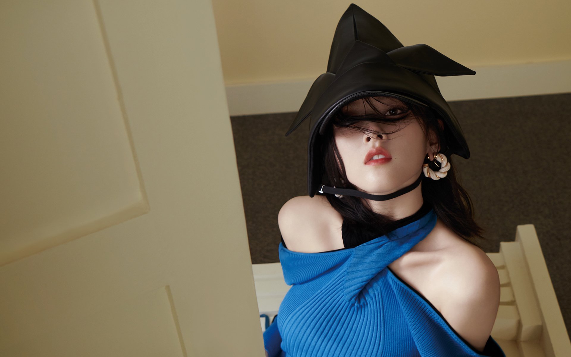 速度与对抗，F1新赛季揭幕战与曼城对阵秘鲁的双重焦点